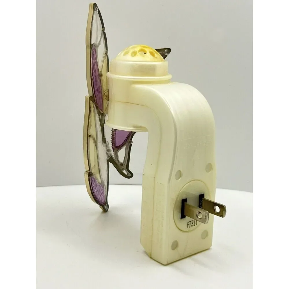 Bath & Body Works Purple White Stained Glass Pearl Leaf Light Plugin Wallflower